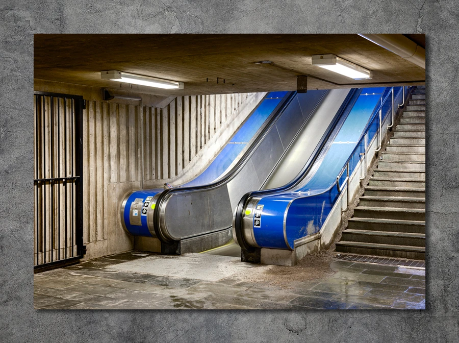 The Artwork Nästan 1 by the artist Johan Töpel